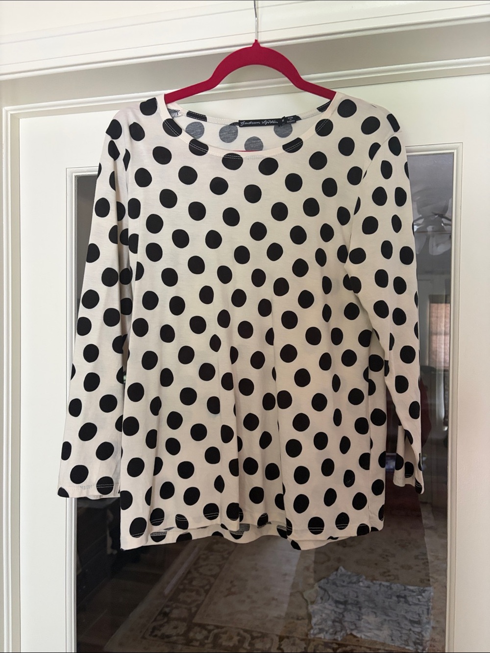 Polka Dot 3/4 length Sleeve Scoop Neck Top - Black on Cream